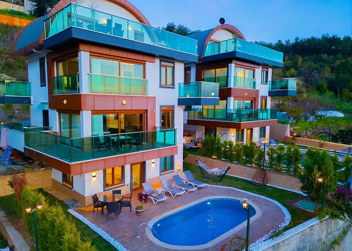 ヴィラ Luxury アランヤ